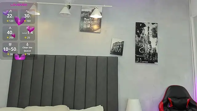Snapshot of kendra_london chatting on June 24, 2026, 11:09 am kendra london online show from June 24, 2026, 11:09 am