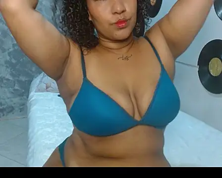 Ambar foxy online show from January 5, 2026, 7:39 pm