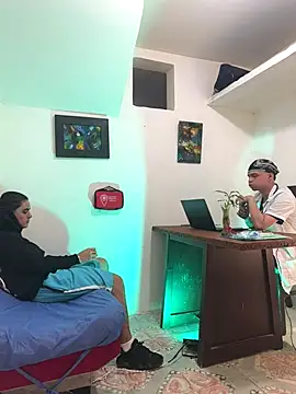 Snapshot of Nick_orion chatting on December 18, 2025, 4:39 am Nick orion online show from December 18, 2025, 4:39 am