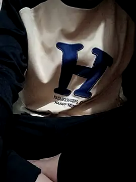 Dany6888 online show from November 25, 2025, 3:18 am