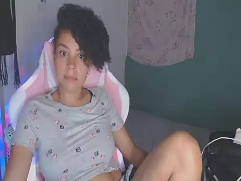 Snapshot of shayna_cute chatting on July 11, 2026, 11:49 pm shayna cute online show from July 11, 2026, 11:49 pm