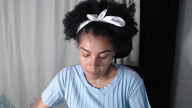 shayna cute online show from January 16, 2025, 3:56 am