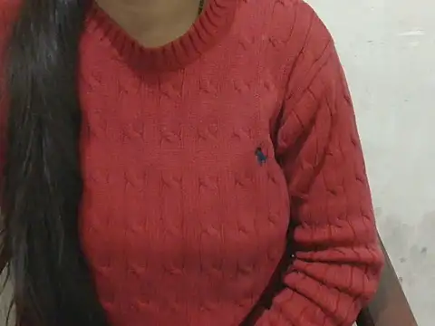 Snapshot of Sneha_lovely01 chatting on December 3, 2025, 6:29 pm Sneha lovely01 online show from December 3, 2025, 6:29 pm