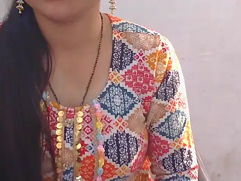 Snapshot of Sneha_lovely01 chatting on December 5, 2025, 7:07 am Sneha lovely01 online show from December 5, 2025, 7:07 am