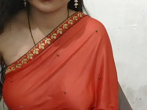 Snapshot of Sneha_lovely01 chatting on December 2, 2025, 6:20 pm Sneha lovely01 online show from December 2, 2025, 6:20 pm