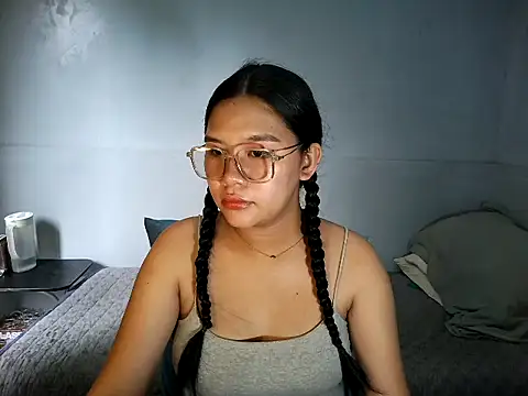 Snapshot of hotsexyreb chatting on February 12, 2026, 4:12 am hotsexyreb online show from February 12, 2026, 4:12 am