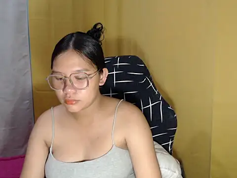 Snapshot of hotsexyreb chatting on March 20, 2026, 2:34 am hotsexyreb online show from March 20, 2026, 2:34 am