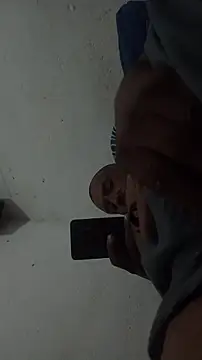 Snapshot of negrocomomisuerte chatting on November 8, 2025, 7:12 am negrocomomisuerte online show from November 8, 2025, 7:12 am