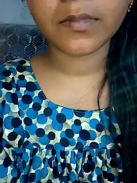 Snapshot of Neha533 chatting on March 15, 2026, 3:30 pm Neha533 online show from March 15, 2026, 3:30 pm