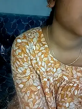 Snapshot of Neha533 chatting on February 27, 2026, 11:59 pm Neha533 online show from February 27, 2026, 11:59 pm