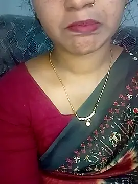 Snapshot of Neha533 chatting on March 19, 2026, 5:35 pm Neha533 online show from March 19, 2026, 5:35 pm