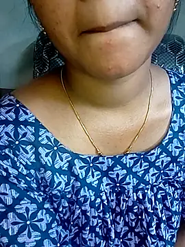 Snapshot of Neha533 chatting on March 24, 2026, 7:41 am Neha533 online show from March 24, 2026, 7:41 am