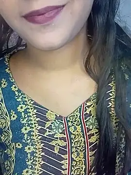 Neha533 online show from May 11, 2026, 5:54 pm