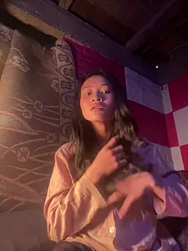 Li ve online show from February 26, 2026, 1:05 am