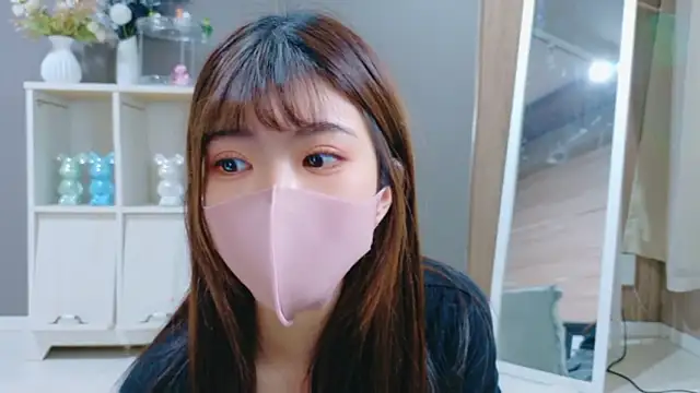 oto-X-cup online show from November 12, 2025, 10:08 am