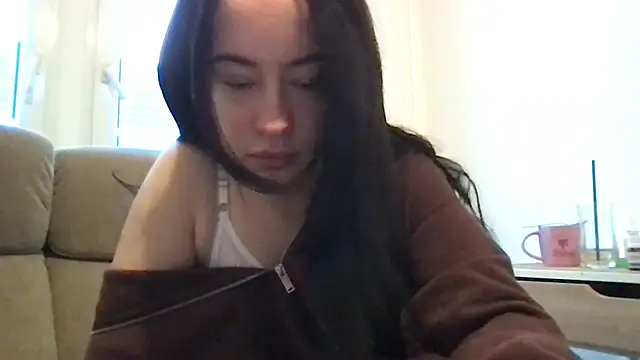 Snapshot of Ameliiya chatting on February 8, 2026, 3:10 pm Ameliiya online show from February 8, 2026, 3:10 pm