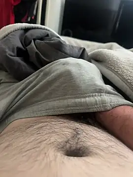 adamblunt59 online show from May 16, 2026, 12:53 am