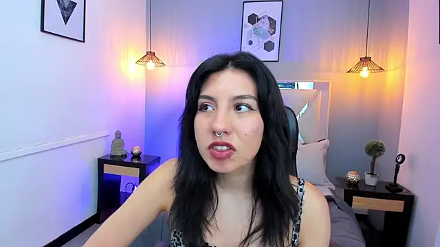 Snapshot of zoe-moreau chatting on May 12, 2026, 7:53 pm zoe-moreau online show from May 12, 2026, 7:53 pm