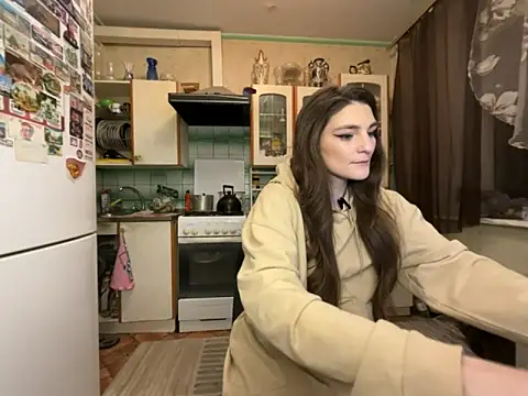 Snapshot of HelgaMun chatting on November 7, 2025, 6:01 pm HelgaMun online show from November 7, 2025, 6:01 pm