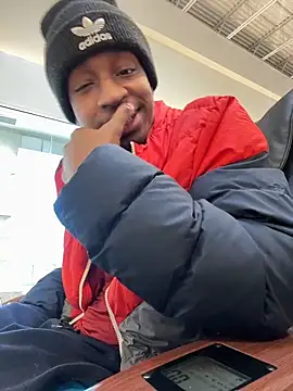 Snapshot of your_pervy_son chatting on February 8, 2026, 5:54 pm your pervy son online show from February 8, 2026, 5:54 pm