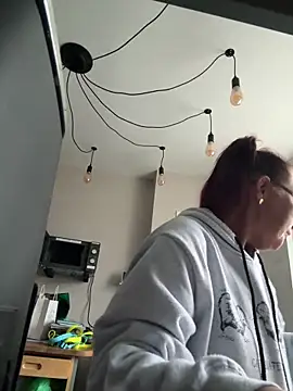 Angel-LinaX online show from March 12, 2026, 5:06 pm