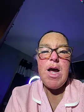 Angel-LinaX online show from March 11, 2026, 10:59 pm