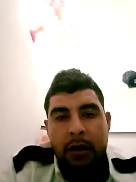 Snapshot of Yerackhip chatting on January 7, 2026, 9:20 pm Yerackhip online show from January 7, 2026, 9:20 pm