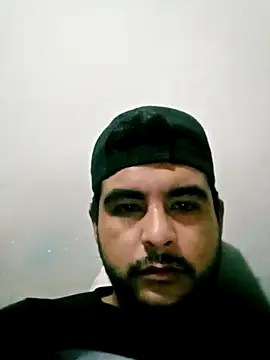 Snapshot of Yerackhip chatting on February 12, 2026, 6:02 am Yerackhip online show from February 12, 2026, 6:02 am