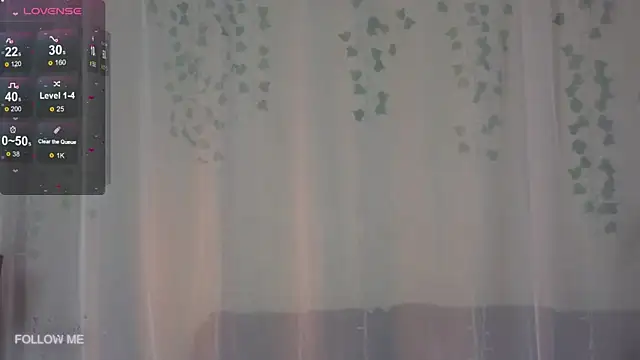 Snapshot of Mila_wxw chatting on November 11, 2025, 11:27 am Mila wxw online show from November 11, 2025, 11:27 am