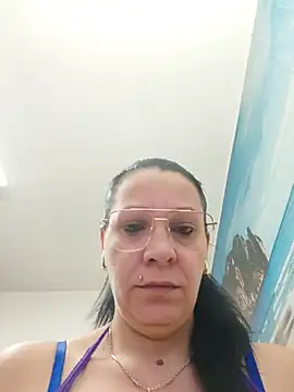 Snapshot of SugarDiamonds chatting on July 12, 2026, 6:03 am SugarDiamonds online show from July 12, 2026, 6:03 am