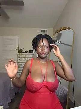 ladiosa selene online show from March 19, 2026, 3:28 am