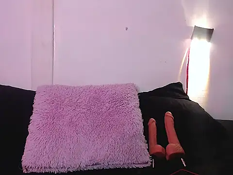 cristalsolei online show from January 8, 2026, 1:39 pm