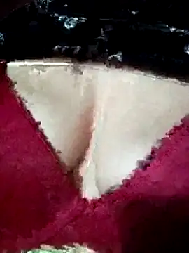 LenaLy2k online show from November 4, 2025, 10:35 pm