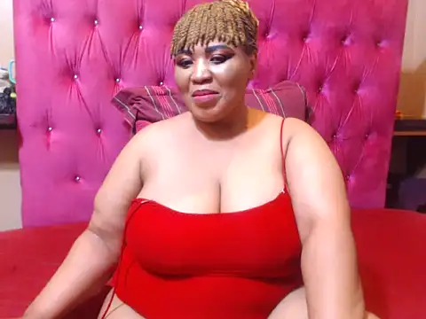 HUGE BUSTY EBONY online show from April 24, 2026, 5:26 pm