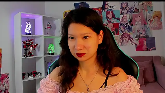 Snapshot of SaraDenars chatting on November 28, 2025, 5:18 am SaraDenars online show from November 28, 2025, 5:18 am