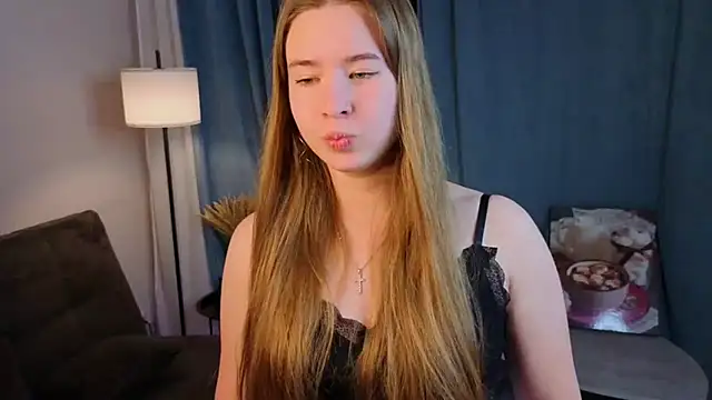 MowasaBritten online show from December 15, 2025, 2:45 pm