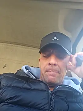 Pegasus77xxx online show from February 5, 2026, 11:50 am