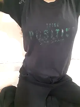 Madhubala singh online show from March 18, 2026, 2:37 am