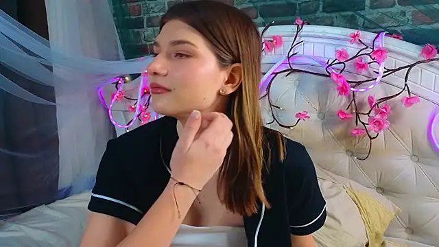 Snapshot of WilmaJohnson chatting on March 27, 2026, 8:26 am WilmaJohnson online show from March 27, 2026, 8:26 am