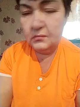 Snapshot of MyHoneyKira chatting on December 16, 2025, 7:23 am MyHoneyKira online show from December 16, 2025, 7:23 am