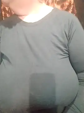 Snapshot of MyHoneyKira chatting on November 10, 2025, 7:46 am MyHoneyKira online show from November 10, 2025, 7:46 am