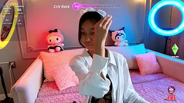 lihnpham online show from January 12, 2026, 3:13 am