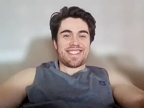 moneydollycams online show from April 6, 2026, 12:28 pm