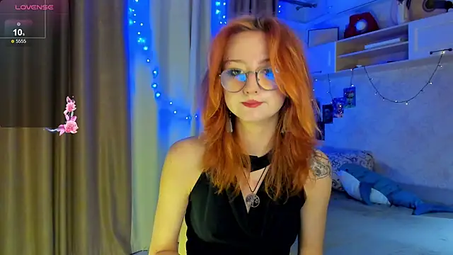 DragonflyLiza online show from November 25, 2025, 11:21 am