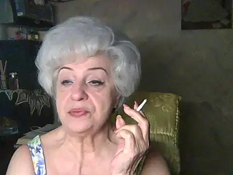 Snapshot of ValeriaKroww chatting on May 29, 2026, 5:13 am ValeriaKroww online show from May 29, 2026, 5:13 am