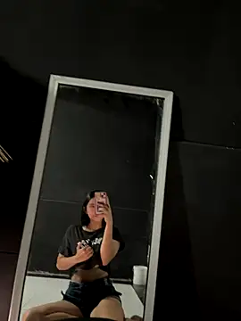 Anie bby4u online show from November 4, 2025, 1:31 am