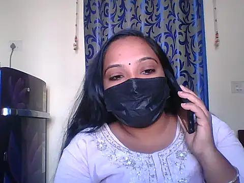 Mathi cam online show from February 6, 2026, 4:41 am