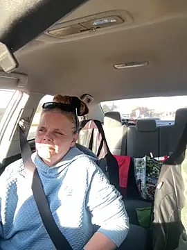 biggdaddyandqueenn online show from December 22, 2025, 7:36 pm