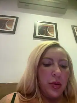melisboa online show from August 2, 2026, 9:45 pm