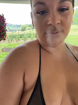 Snapshot of thickfarmtwat chatting on June 7, 2026, 5:51 pm thickfarmtwat online show from June 7, 2026, 5:51 pm